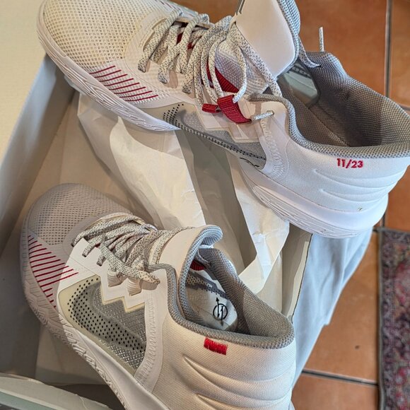 Nike Kyrie Flytrap V - Excellent Condition Size 14 Men's - Picture 5 of 13